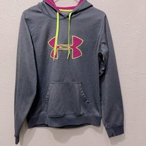 Under Armour hoodie, sweatshirt size M